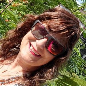 Meet your Posher, Robin